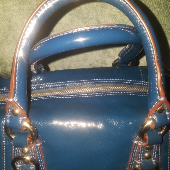 🔇 Sale $30 Coach Satchel - Picture 11 of 16
